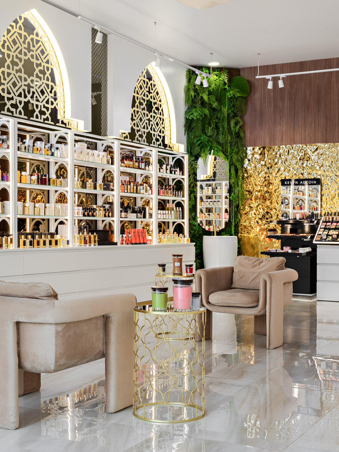 perfume and cosmetics shop, парфюмерии, парфюмерия и косметик, азия бьюти спа площадь европы, интерьер салона красоты