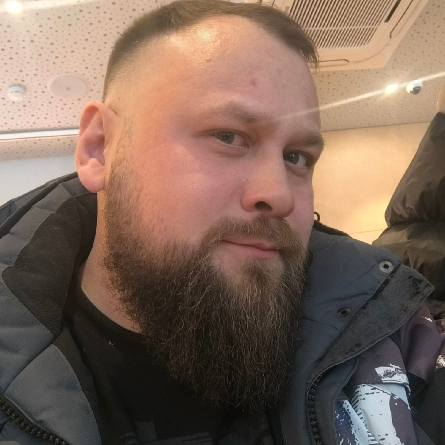 Евгений Зубарев