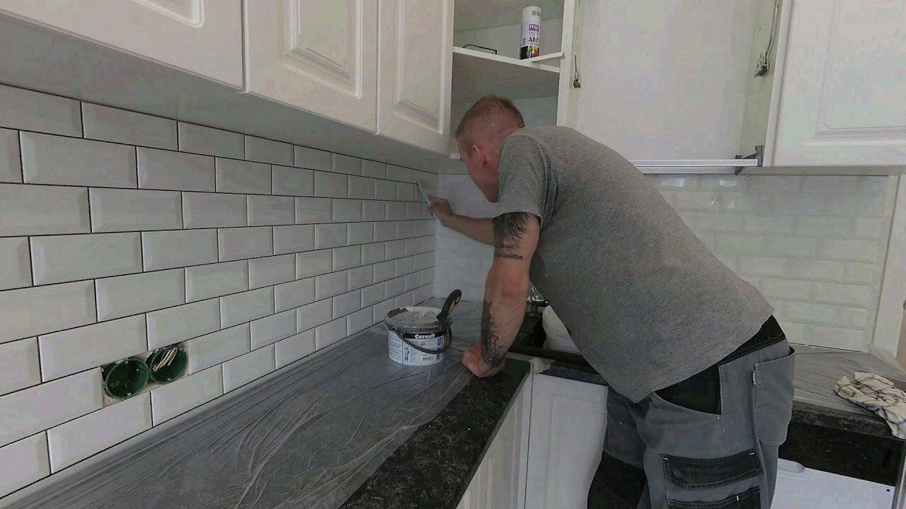 ������������ ���� ������������ ���� ����������, installing subway tile backsplash, �������������� ���� ����������, �������������� �������������� ���� ������������, ������������ ���� ������������ ����������