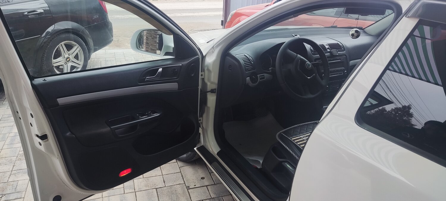 skoda octavia rs 2010, ���������� �������������� 2012 ����������, skoda octavia a5 interior, skoda octavia 2011, Audi A3 I (8L) ��������������������