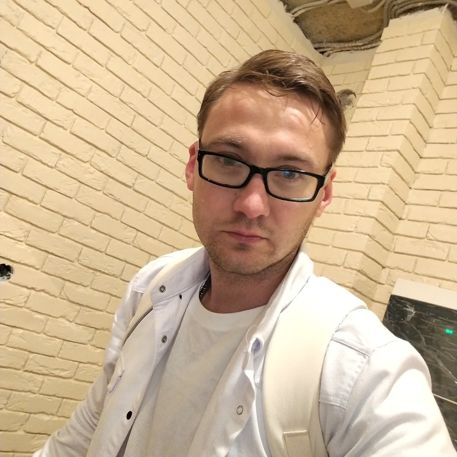 Артем Жуков