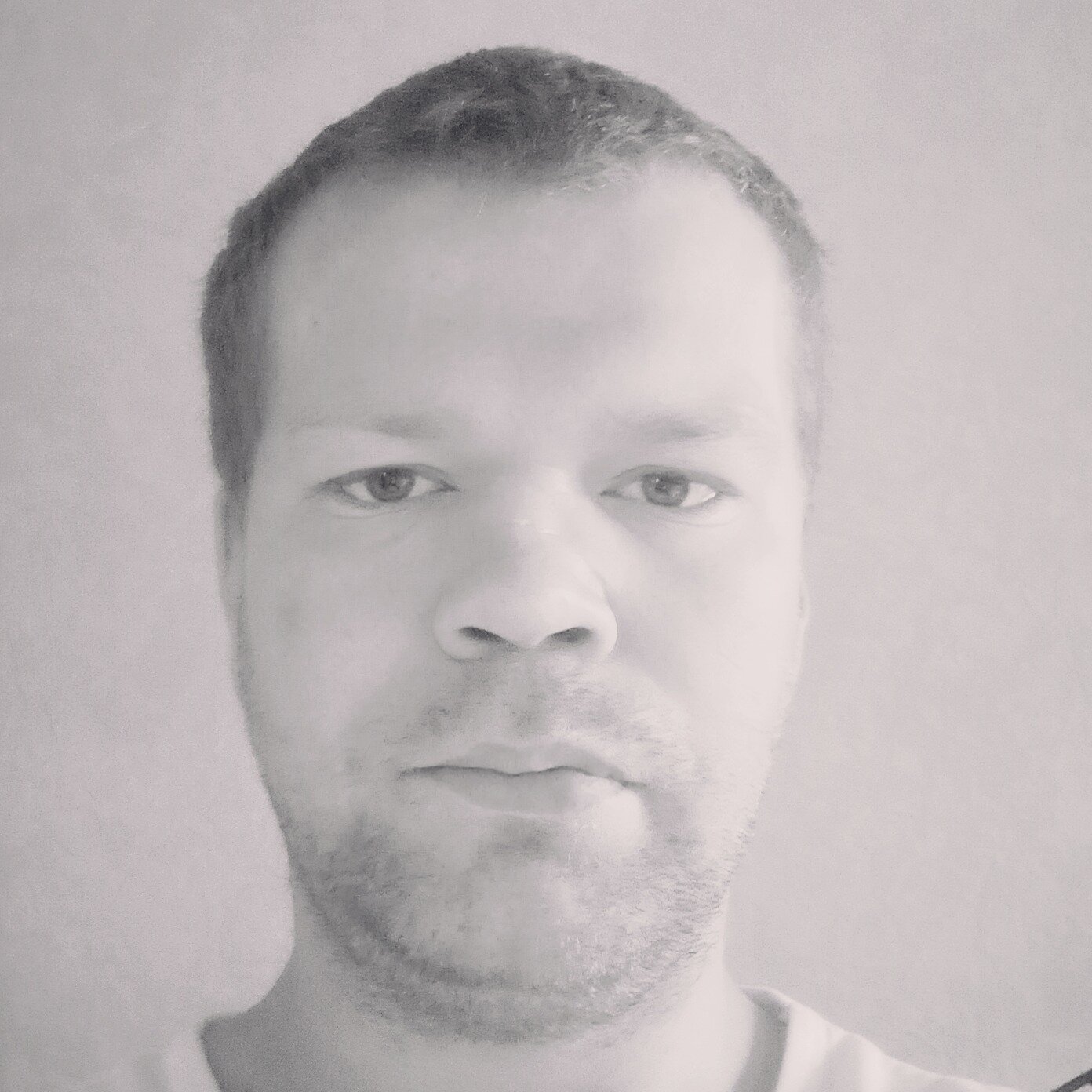 Андрей Жаров