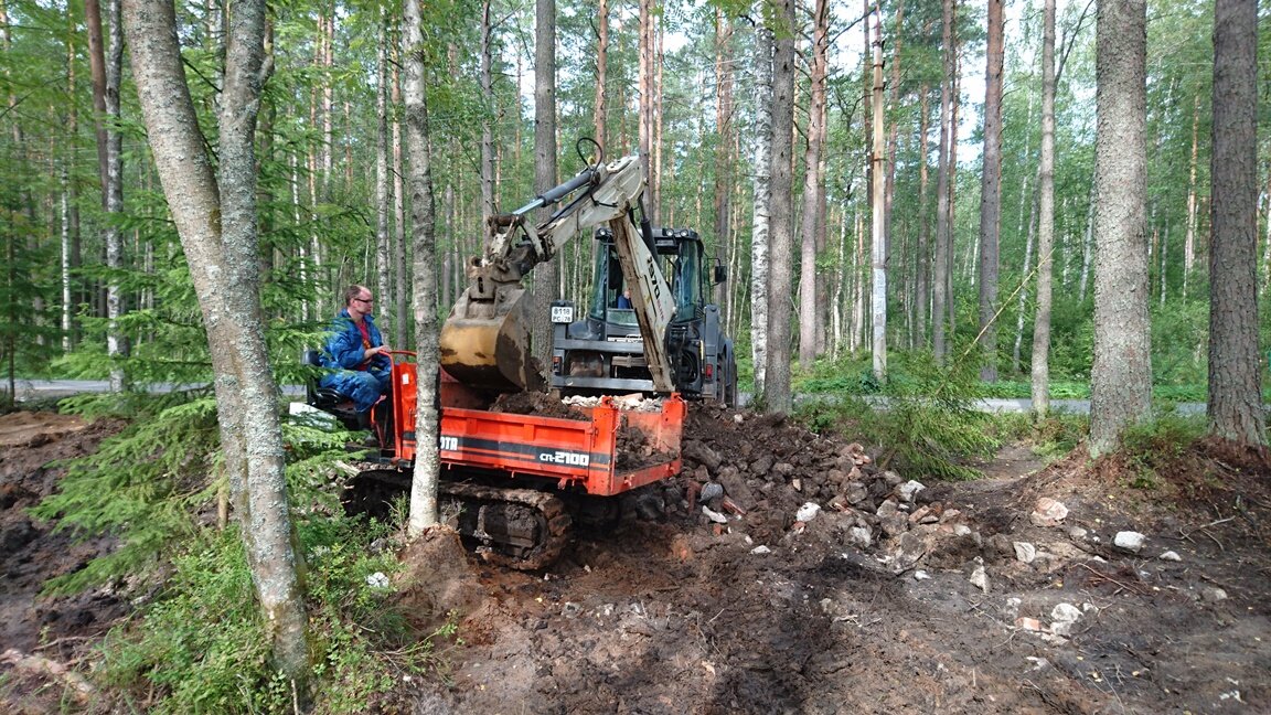 лесозаготовительная техника харвестер, форвардер komatsu 875, форвардер komatsu, форвардер komatsu 895, комбо харвестер/форвардер тн830с
