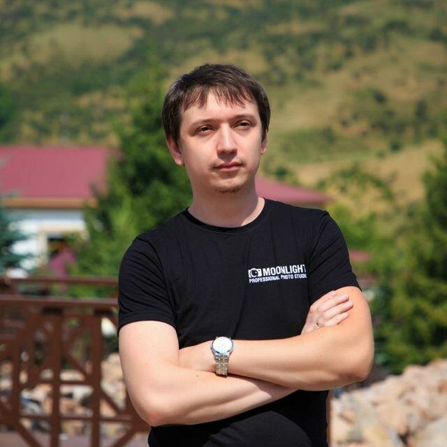 Александр Коваленко