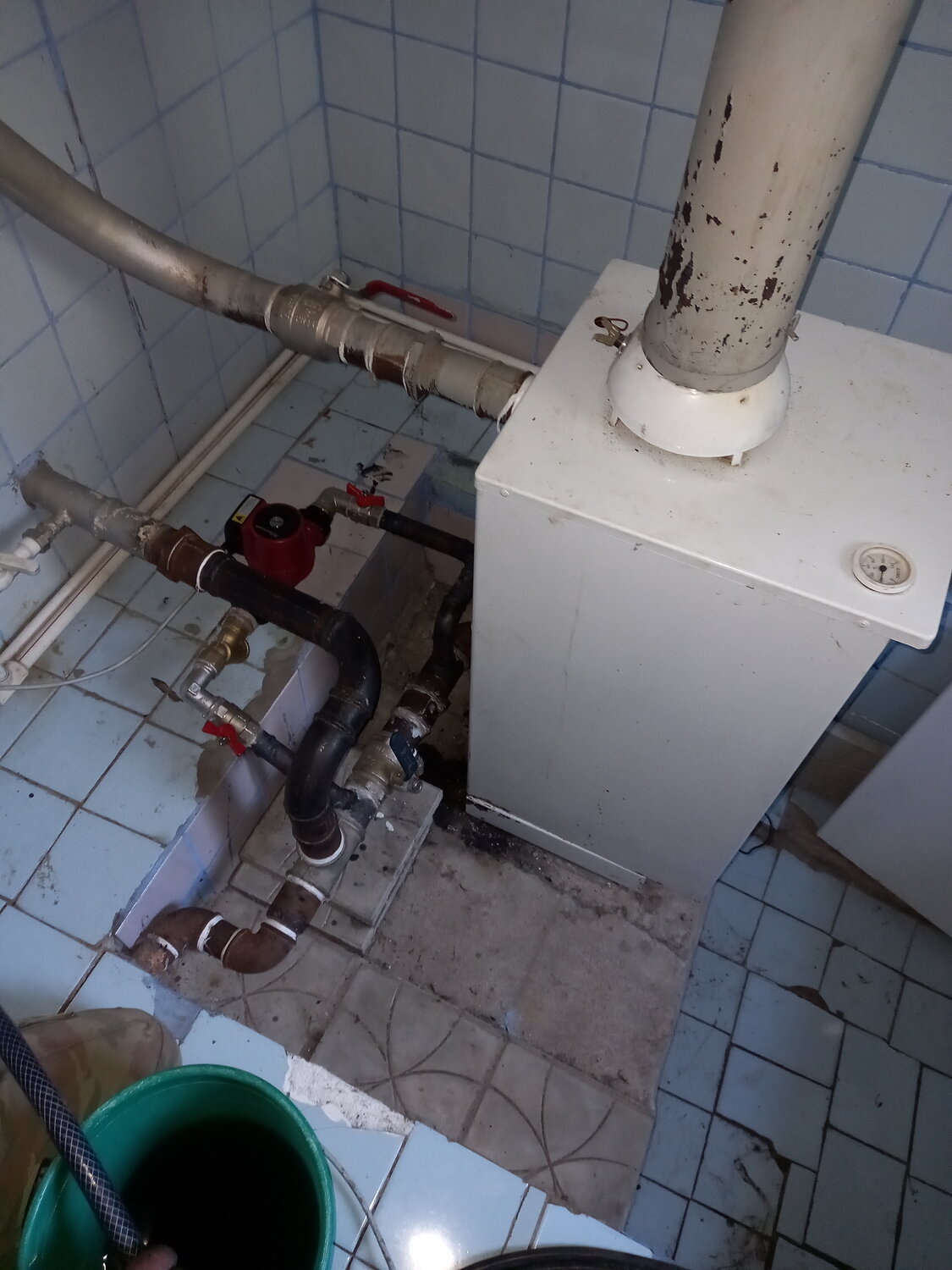 монтаж напольных газовых котлов, китурами дизельные котлы обвязка монтаж, котел, газовый котёл, врезка в газовый котел