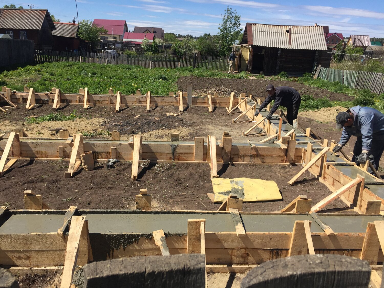 фундамент под дом из бруса, фундамент, ленточный фундамент, фундамент во владимире, заливка ленточного фундамента под дом из бруса