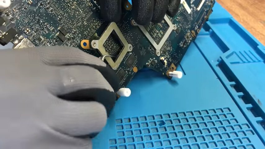 Ремонт - не работает ноутбук Lenovo