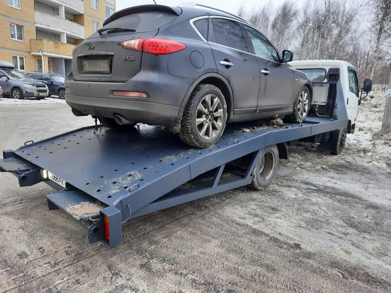 l200 эвакуатор, платформа эвакуатора, эвакуатор, эвакуатор с лебедкой, эвакуатор со сдвижной платформой