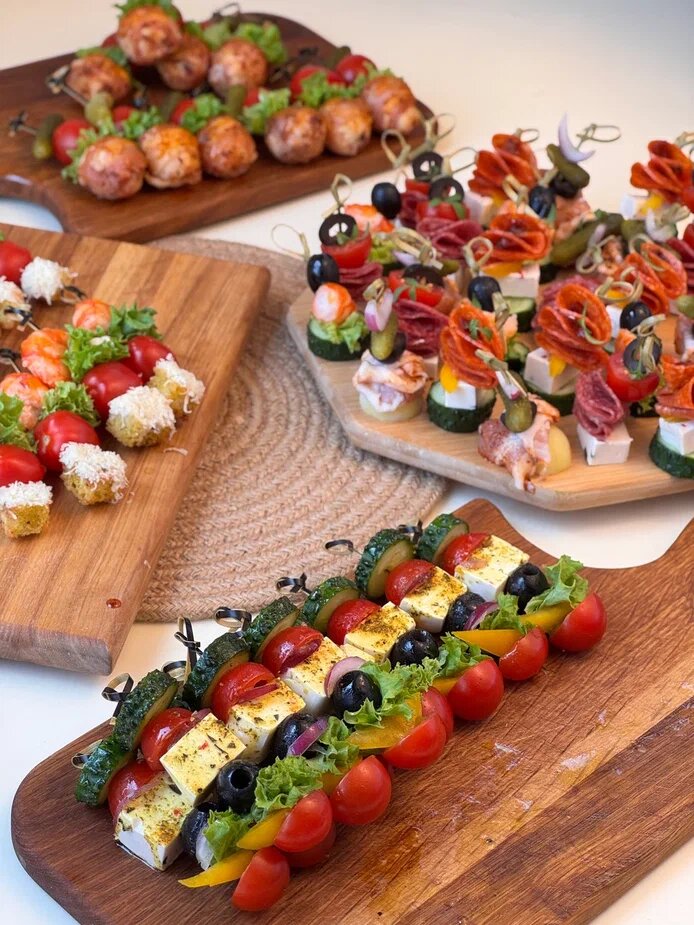 ассорти канапе, закуска для фуршета, фуршетная закуска, закуски для кейтеринга, кейтеринг канапе