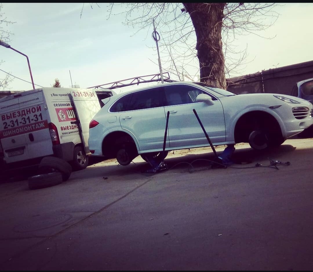 porsche cayenne 2, porsche cayenne 1, porsche cayenne i, porsche cayenne iii, porsche cayenne 3