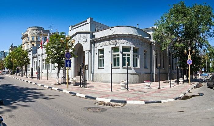 волжская 32 саратов, особняк мукомола шмидта саратов, особняк шмидта саратов, саратов особняк шмидта на волжской, особняк со львами п. и. шмидта саратов