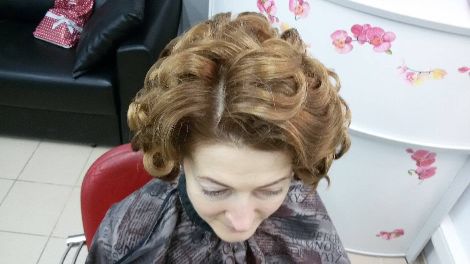 причёска, прически и макияж, причёска на средние в парикмахерскую, салон красоты, парикмахерская