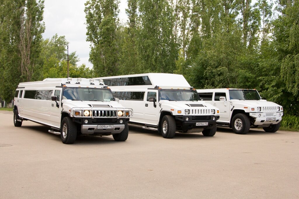hummer h2 лимузин, хаммер н2 лимузин бронированный, белый хаммер н2 лимузин, хаммер н2 лимузин, Hummer H2