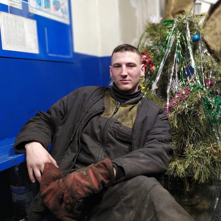 Женя Туманов
