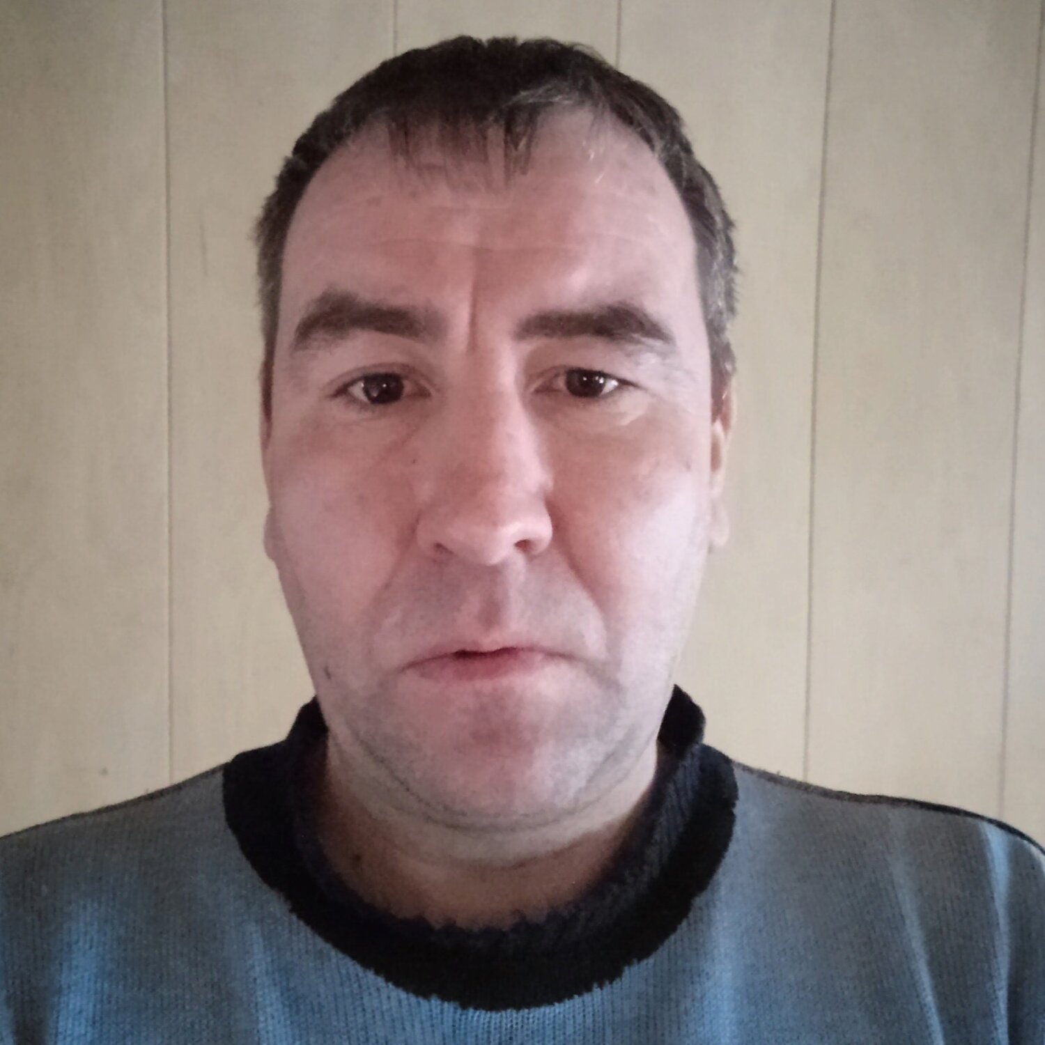 Владимир Антонов