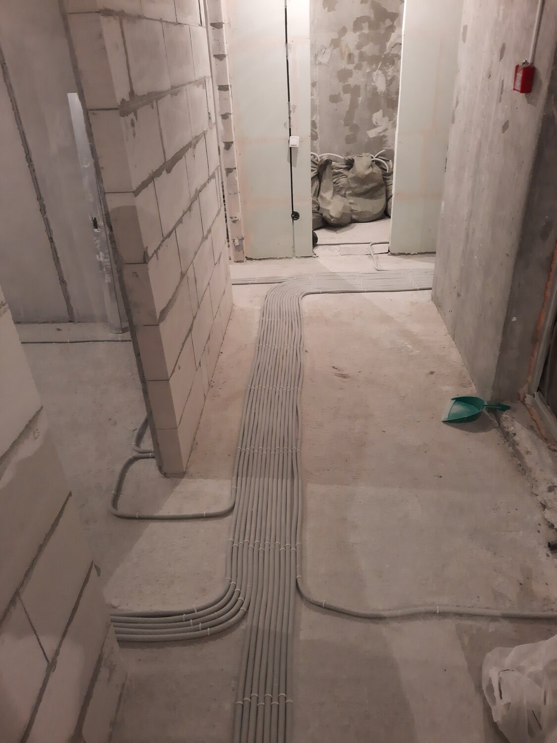 Электромонтажные работы в Москве: 120 электромонтажников со средним ...