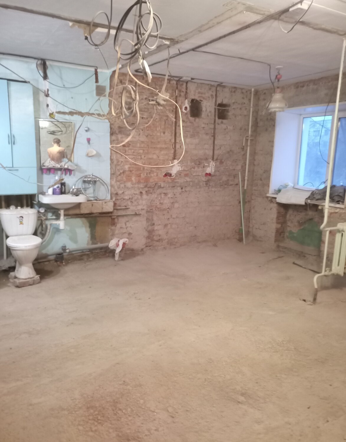 демонтаж ацеитовой сантехкабины, помещение свободного назначения, помещение, комната, квартира