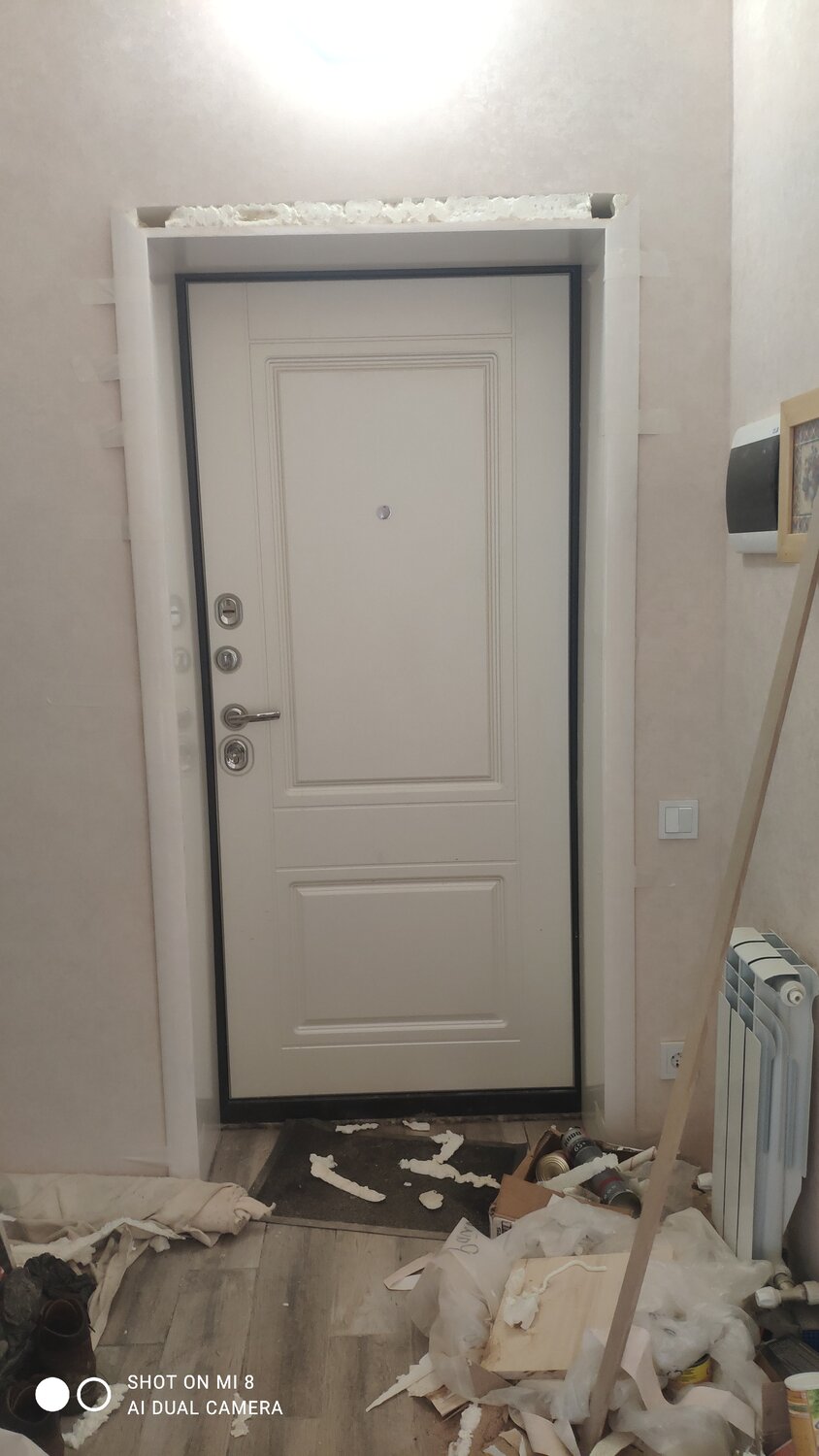 дверь, входные двери, межкомнатные двери, входные двери в интерьере, облагораживание входной двери