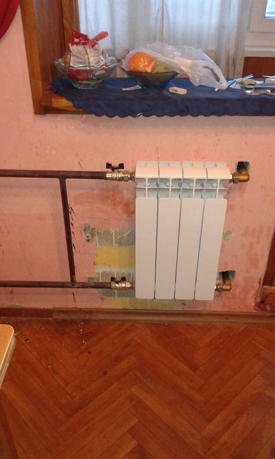 Замена радиатора отопления в Москве - Сантехнические работы и монтаж ...