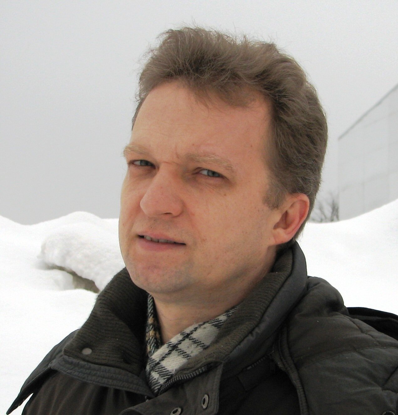 Узнай сколько людей носят фамилию Виталий-Юрьевич