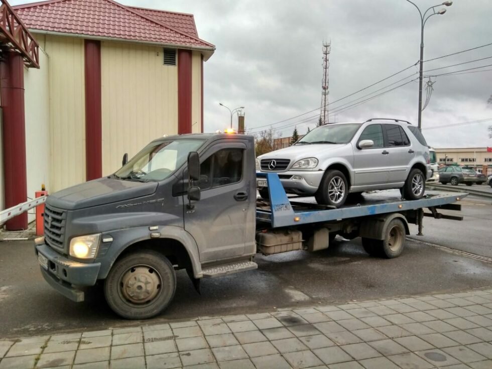эвакуатор, l200 эвакуатор, автоэвакуатор, американские эвакуаторы для легковых автомобилей, спецтехника эвакуатор
