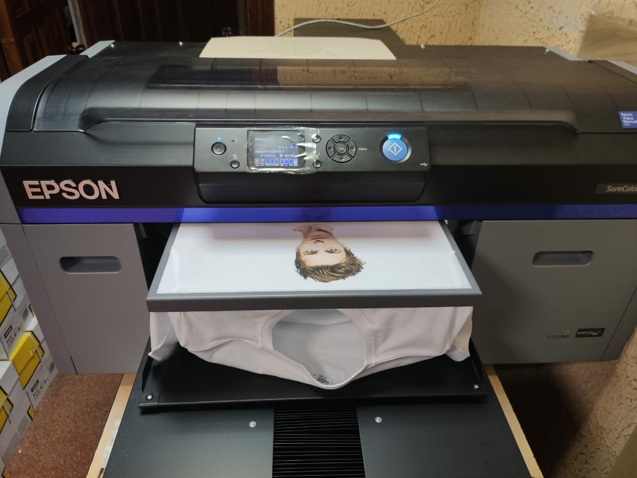 epson surecolor sc-f2100, epson текстильный принтер f2100, epson sc-f2100, принтер epson surecolor sc-f2000, epson f2100