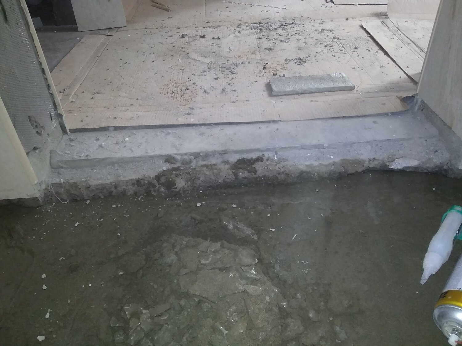 стяжка пола, бетонный пол, пол, цементно-песчаная стяжка пола 100 мм в хрущевке, пола