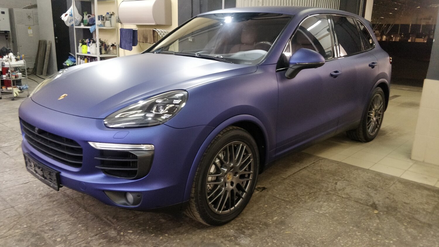porsche macan, porsche cayenne, порше кайен фиолетовый, синий порше кайен 958, порше кайен синий