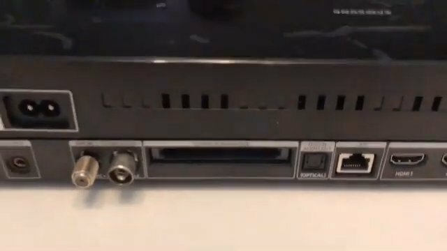 приставка one connect от samsung qe75q80tau спереди, 65q95t one connect, samsung qled one connect box, модуль one connect samsung 2020, samsung q7fna one connect