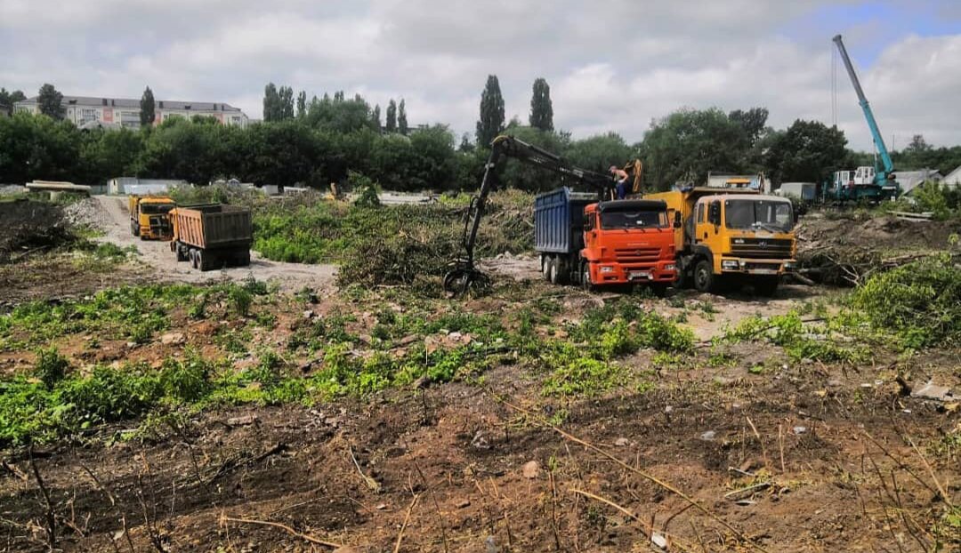 погрузка грунта, камаз сенаж, камаз 4671, техника, спецтехника