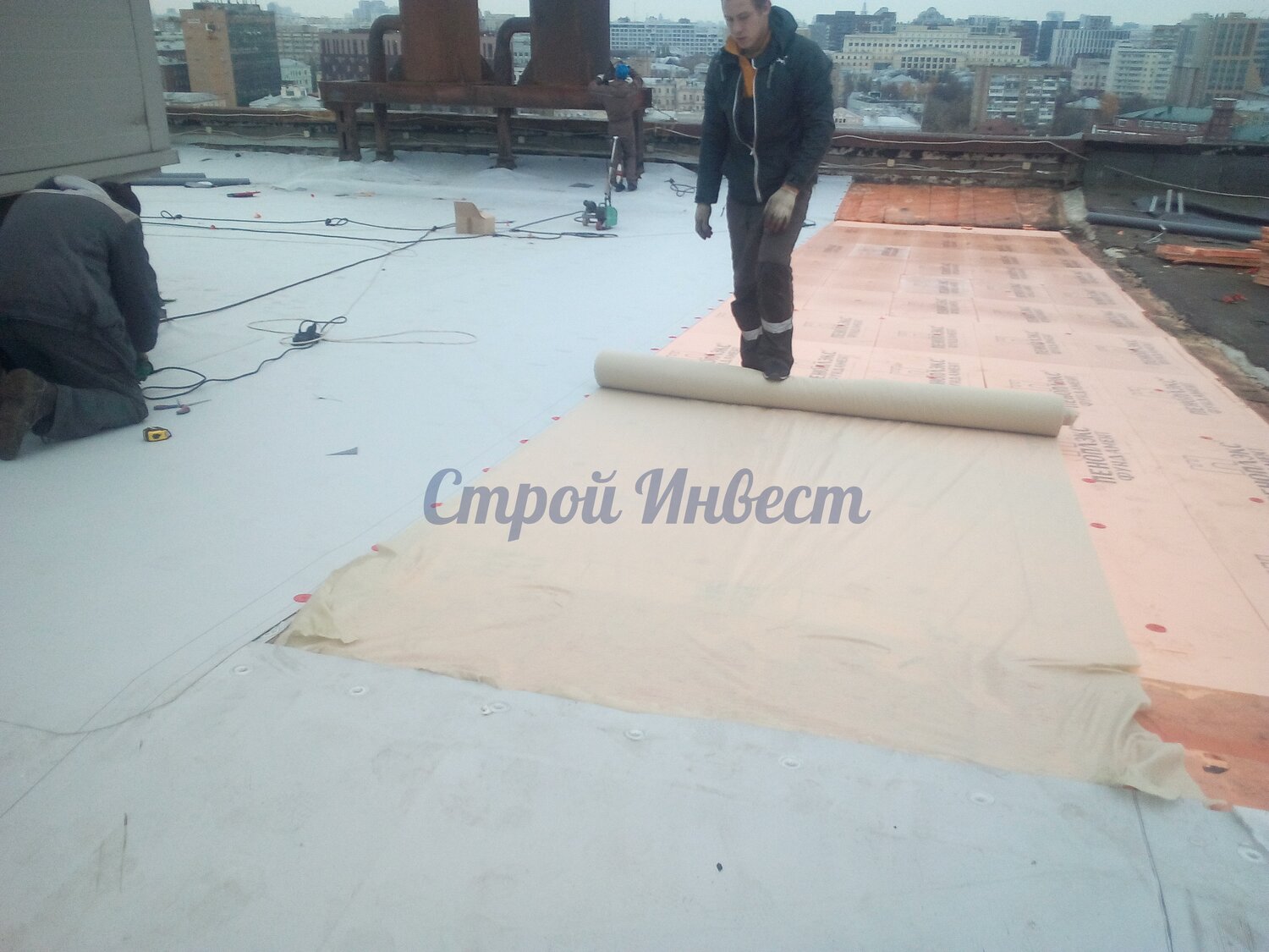 мембранная кровля, гидроизоляция плоской кровли, монтаж плоской кровли, гидроизоляция кровли, пароизоляция для плоской кровли