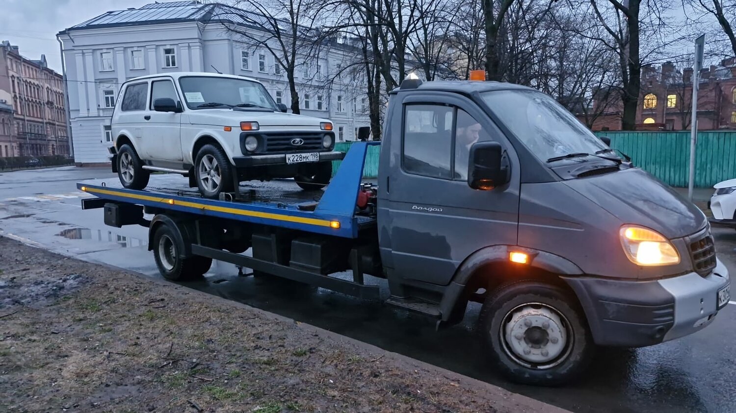 эвакуатор газ, газель эвакуатор, эвакуатор москва, эвакуатор, машина эвакуатор