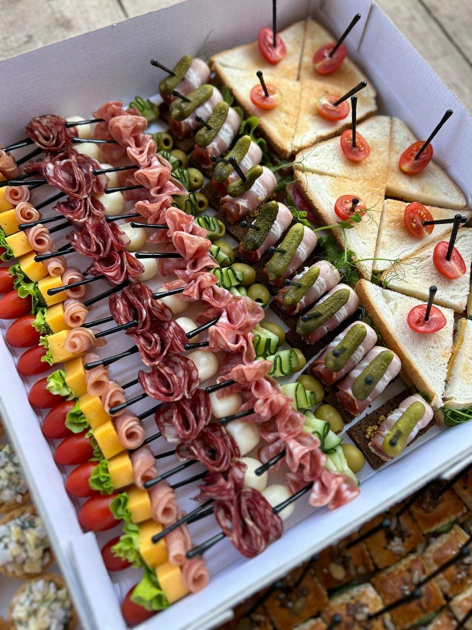 фуршетная закуска, фуршет кейтеринг, кейтеринг канапе, закуска, канапе
