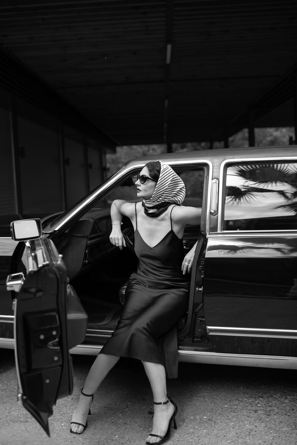 ретро фотосессия, девушка, фотосессия в машине, женщин, ретро