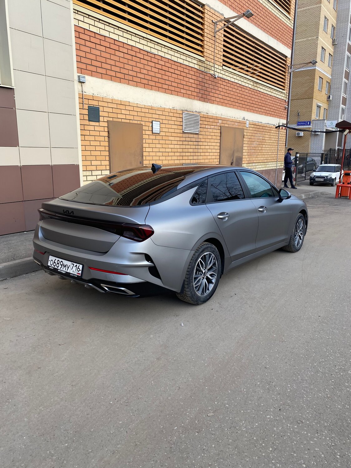 серая киа к 5, kia k5 серый мат, автомобиль, авто, kia k 5 iii