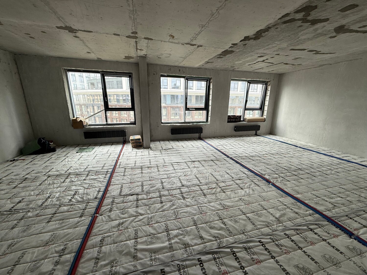 жилой комплекс, дом монолитный, квартир, интерьер комнаты, свободная планировка