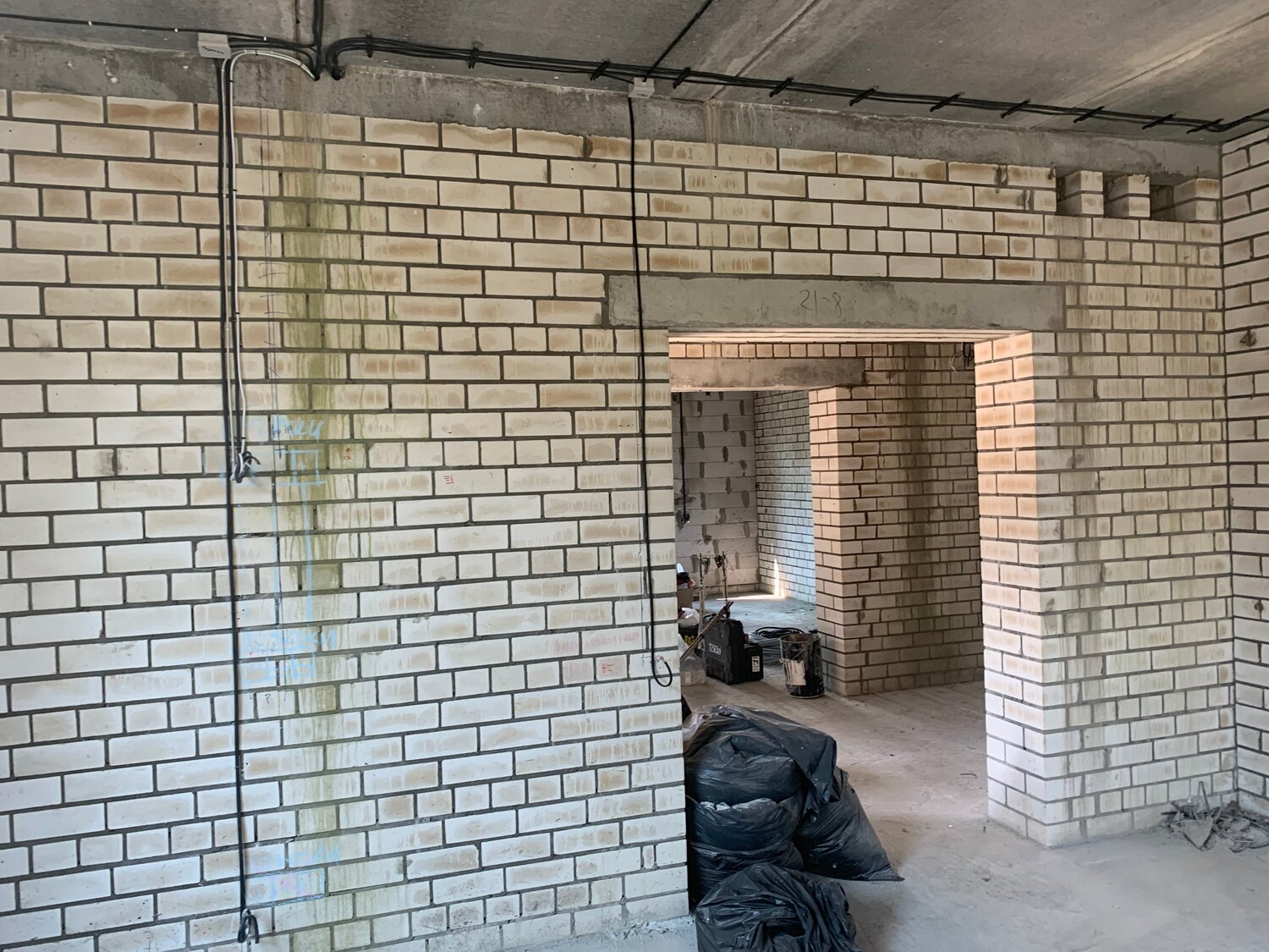 дом в, перегородки силикат кирпич, частного дома, строительство, жилой дом