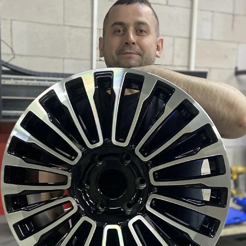 Кондратьев Юрий