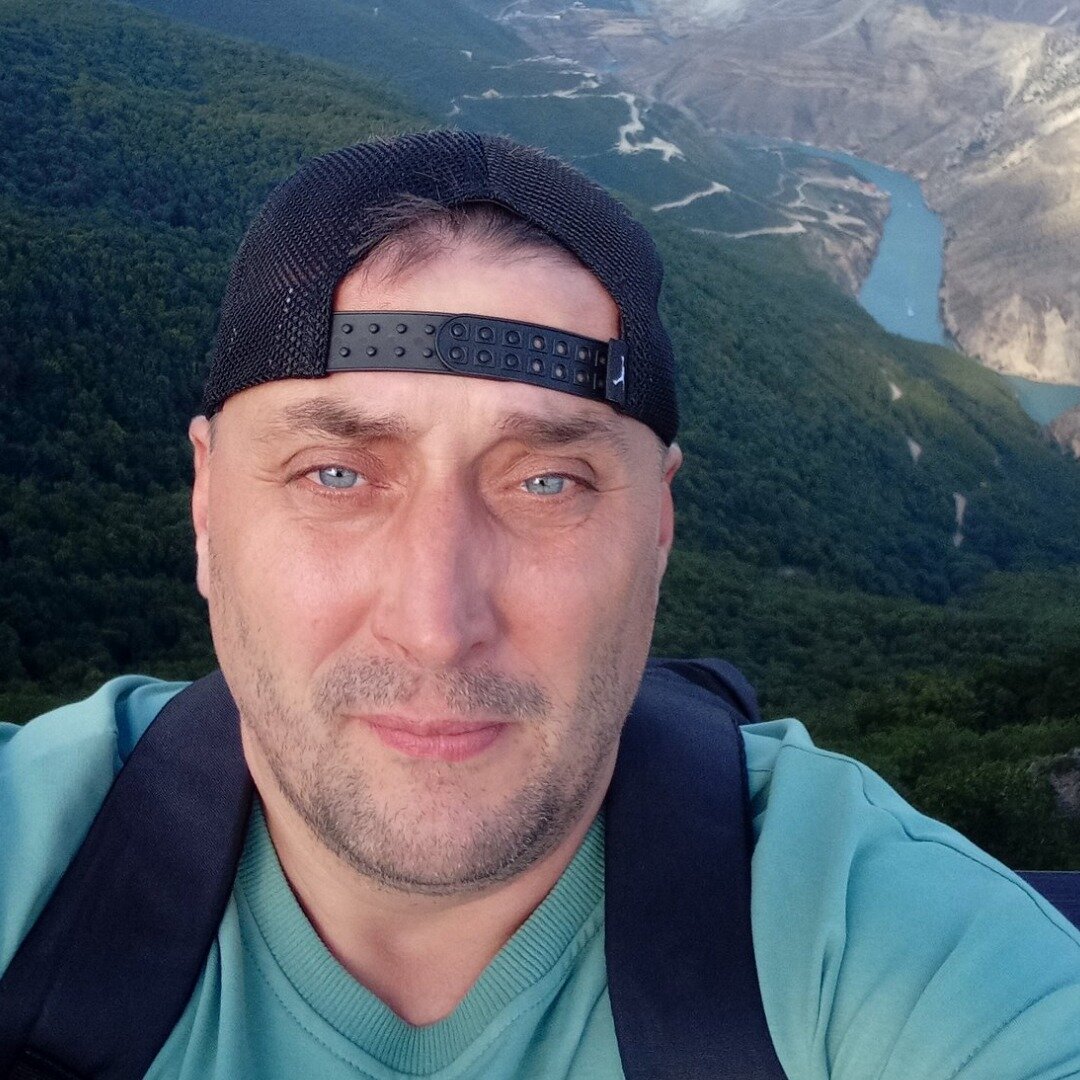 Александр Паршаков