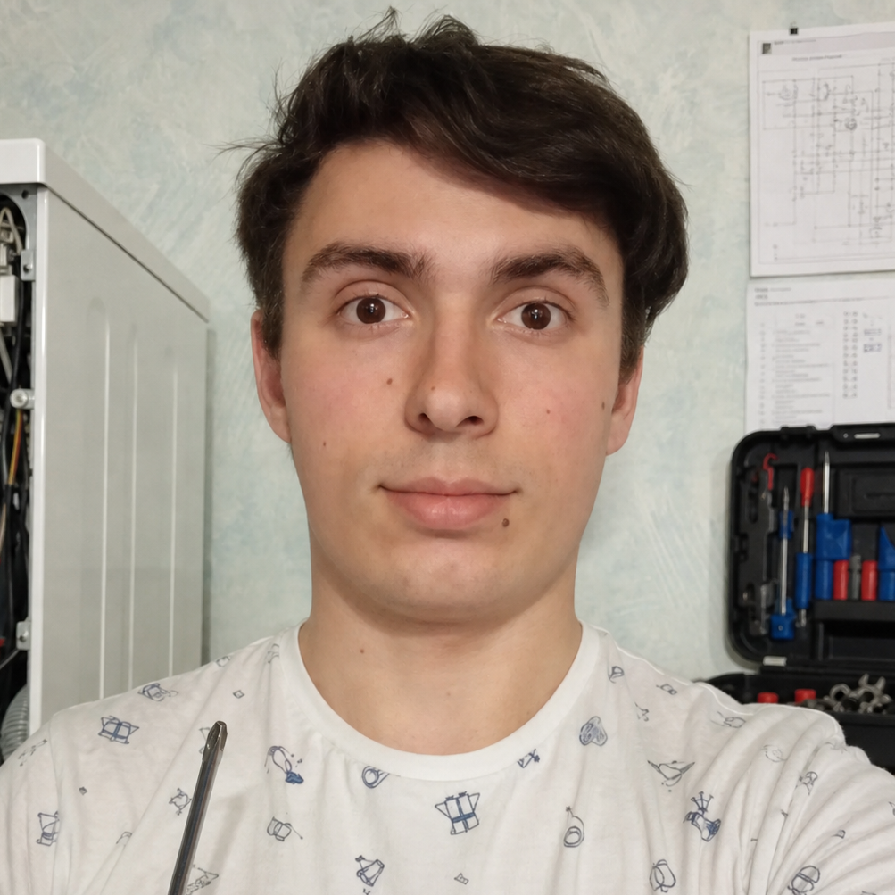 Дмитрий Широкий