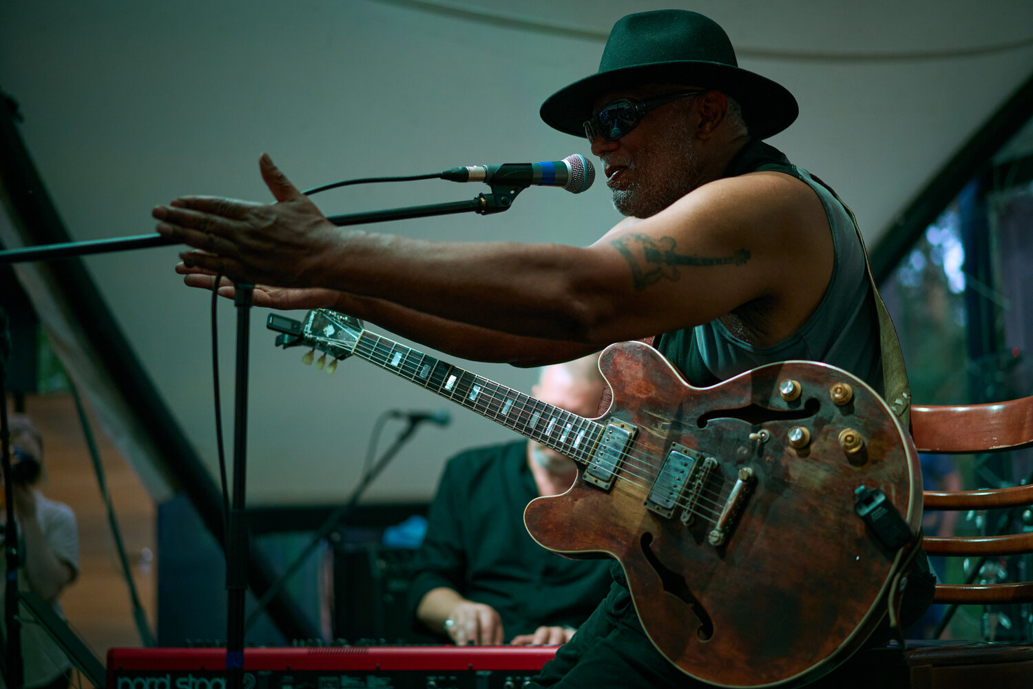 carlos johnson, ������������ ��������������, �������� ��������������, ������������������������ ��������, ����������������