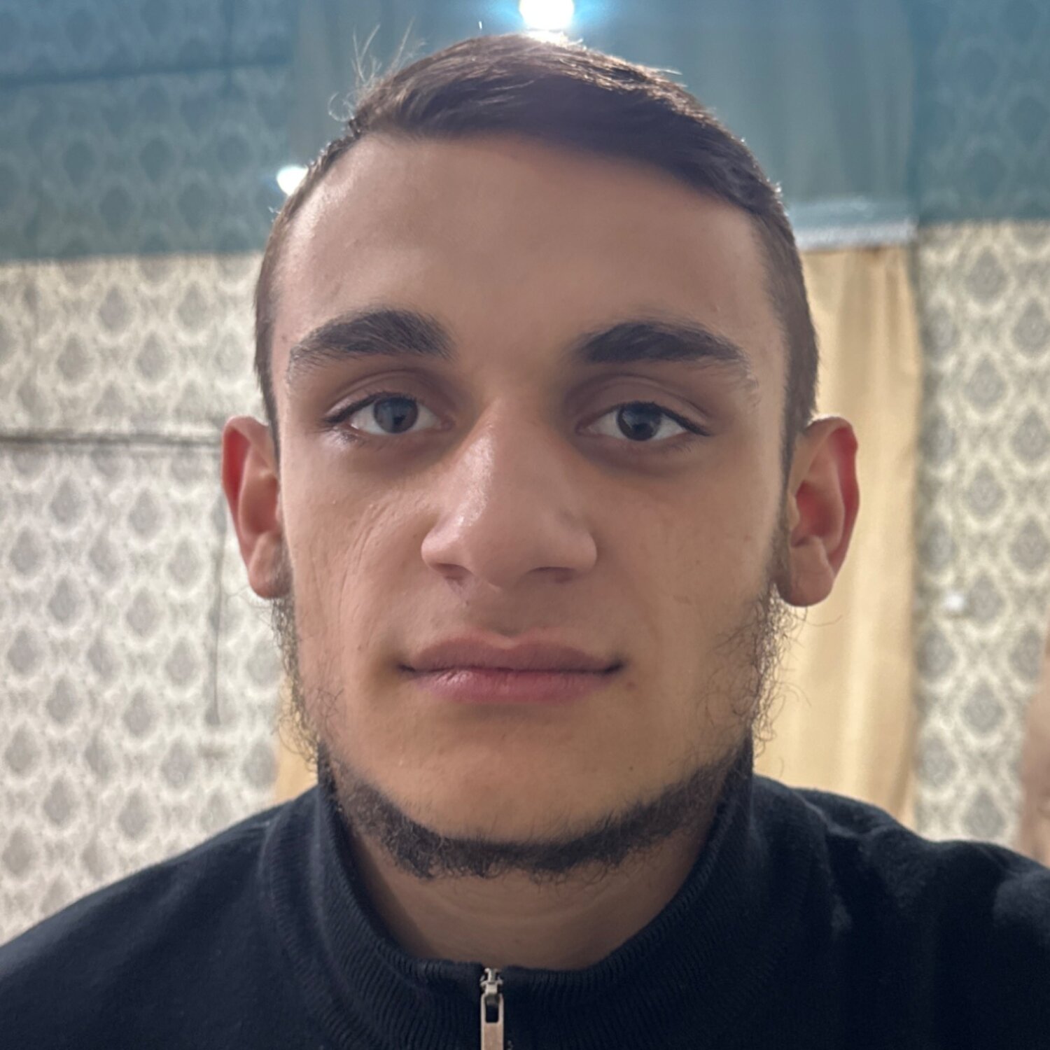 Николай Михай