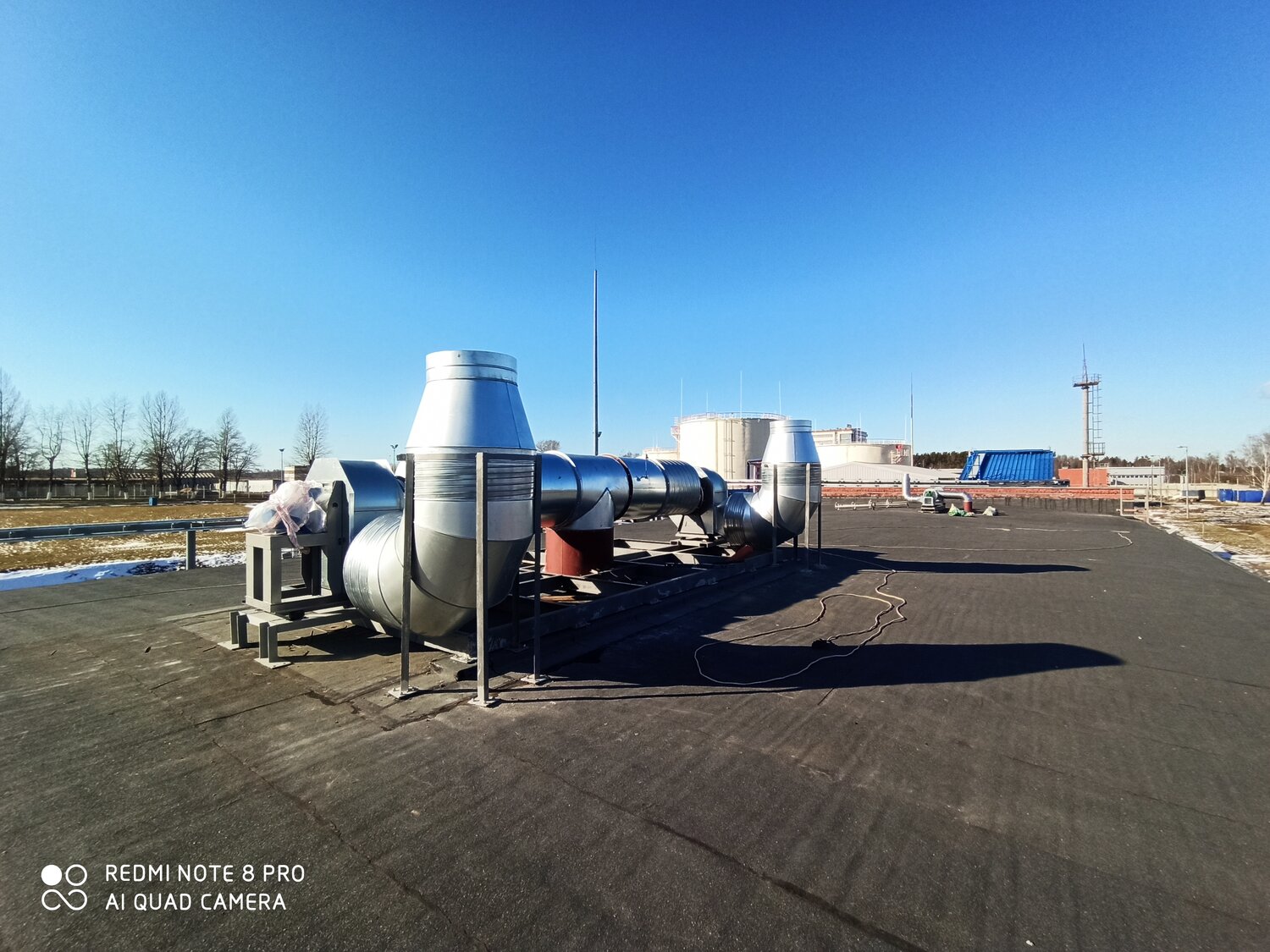 нефтебаза, азовская нефтебаза, газовые бочки для агзс, резервуар, оборудование