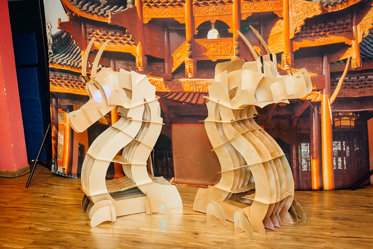 картонный дракон, cardboard dragon, бумажная скульптура, арт объекты из фанеры, объемные фигурки из картона