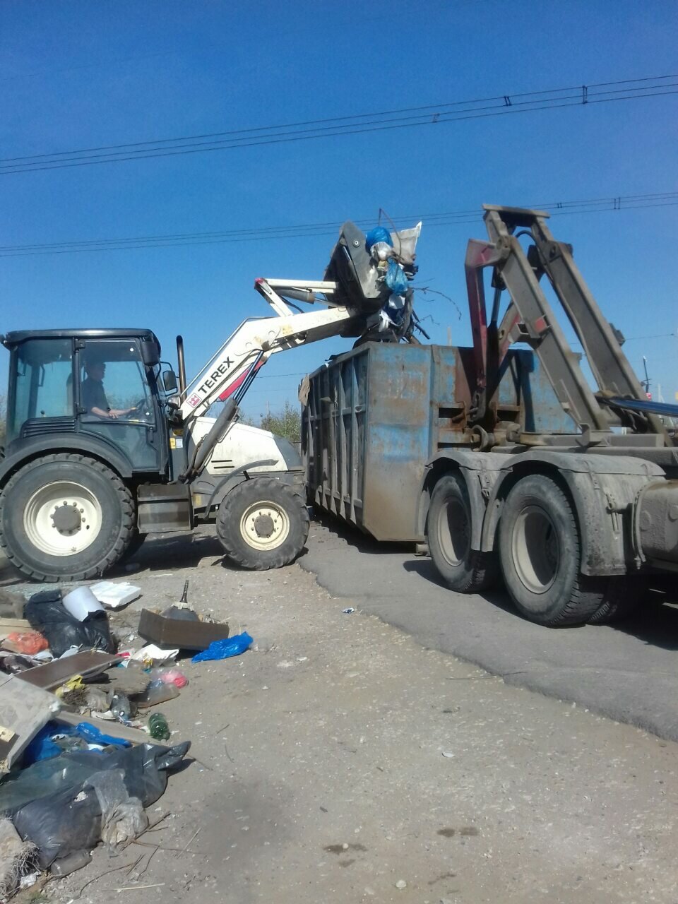 Аренда мусорного контейнера в Волгограде - Вывоз мусора - Перевозки и ...