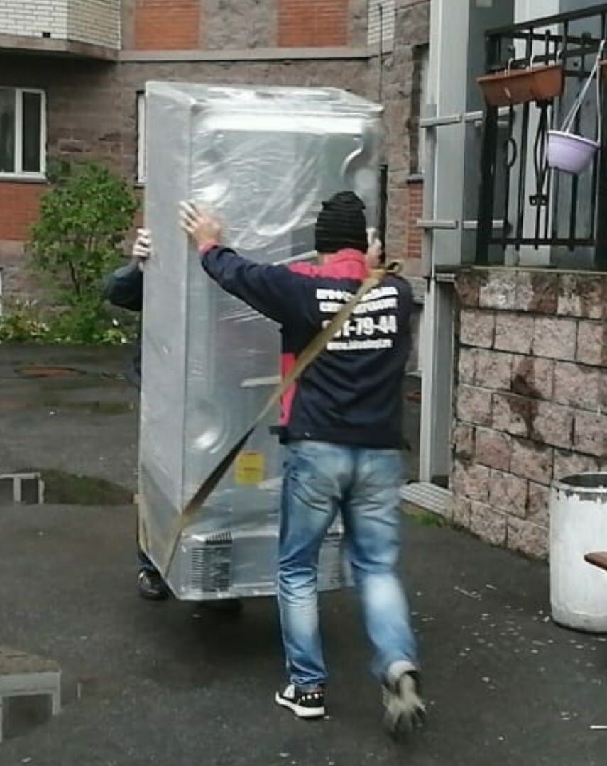 человек, грузчики с холодильником, техника, грузчик, грузчики такелажники