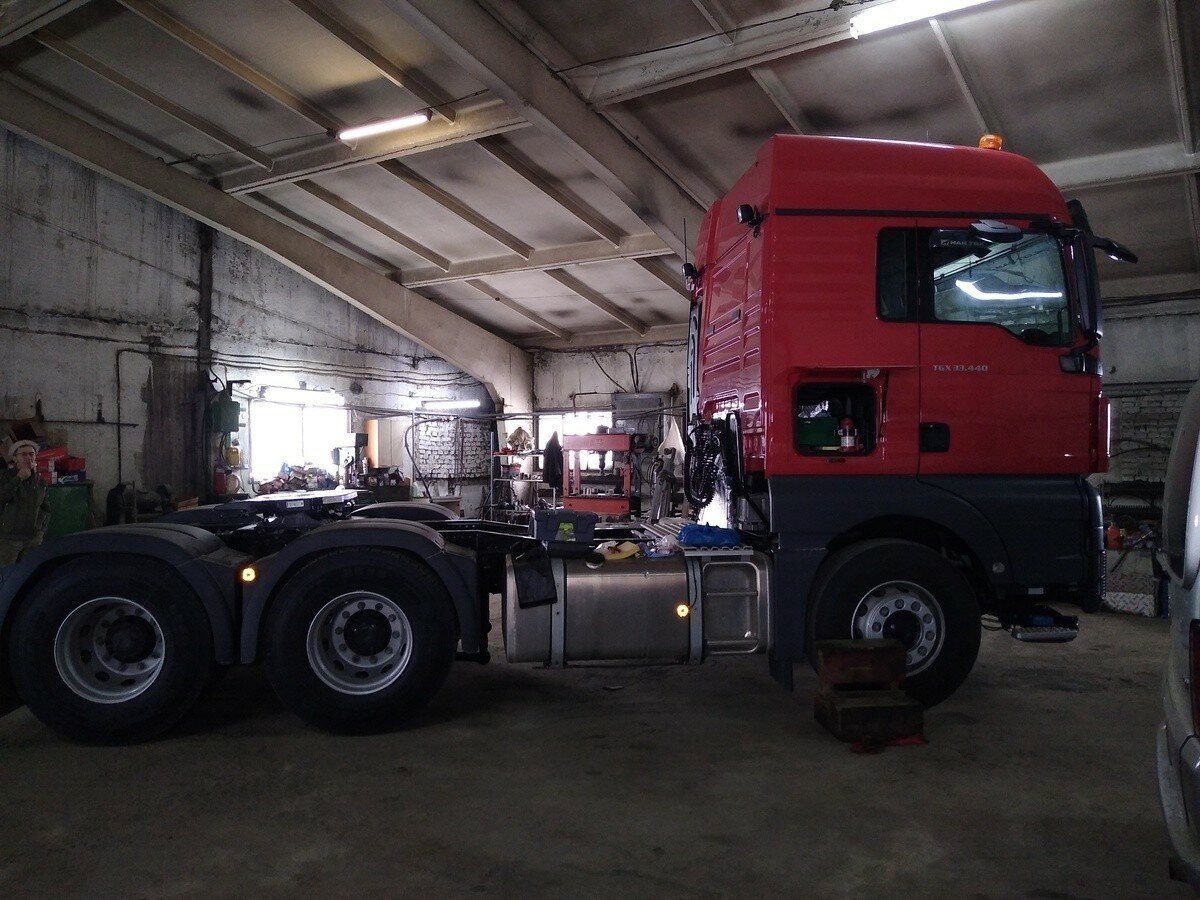 камаз 65208 тягач, грузовик, тягач, скания, скания тягач 1992