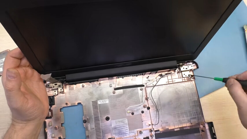 ноутбук, разборка, сборка hp pavilion, hp pavilion dv 7, toshiba satellite a200 разобранный