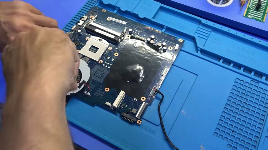 апгрейд ноутбука samsung, техника, экран, разборка, ноутбук