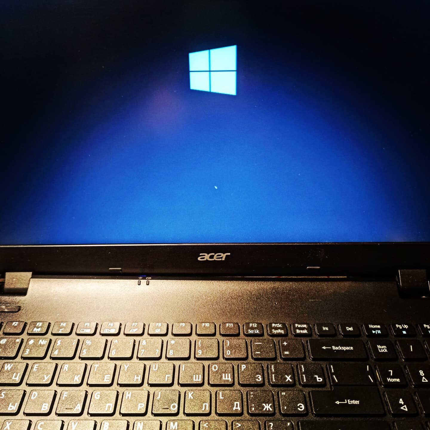 ноутбук, acer aspire, acer aspire one, acer, включение ноутбука acer
